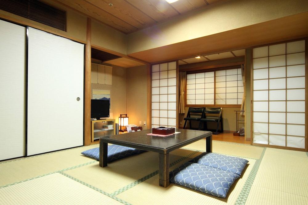 Hiroshima Kokusai Hotel Esterno foto